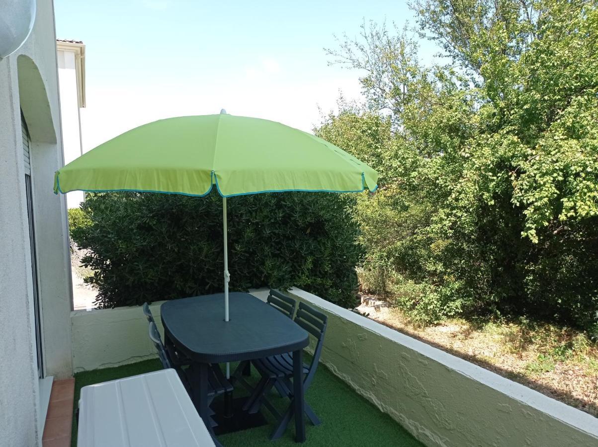 Le Soleil Du Luberon - T2 Avec Terrasse, Parking Et Clim Apartment L'Isle-sur-la-Sorgue Ngoại thất bức ảnh